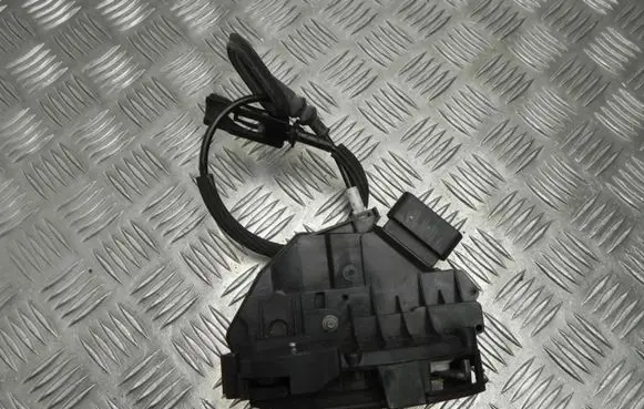 Ford Fiesta Loading door lock 8A6AA21812CF T5425