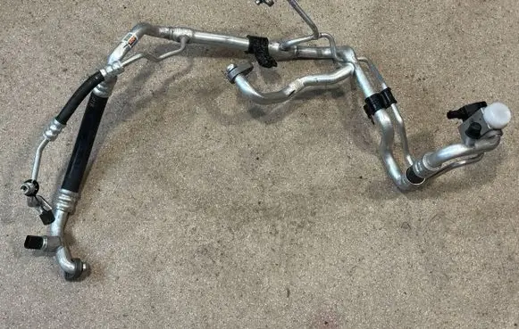 KIA EV6 Air conditioning (A/C) pipe/hose T416231641
