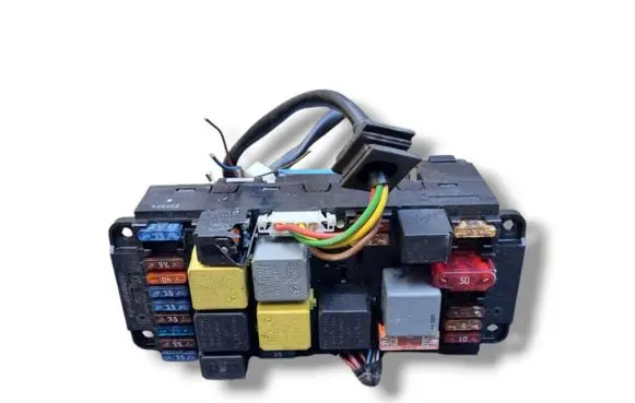 Mercedes-Benz CLK A209 C209 SAM control unit 5DK008485-11 A2095451101