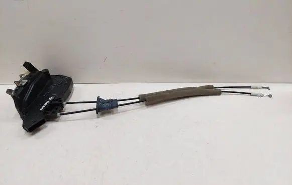 Nissan Murano Z51 Front door lock EG300 M8703