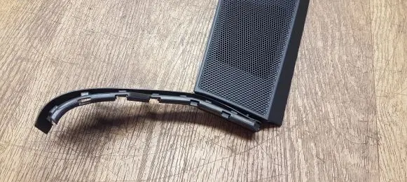 Side speaker trim/cover