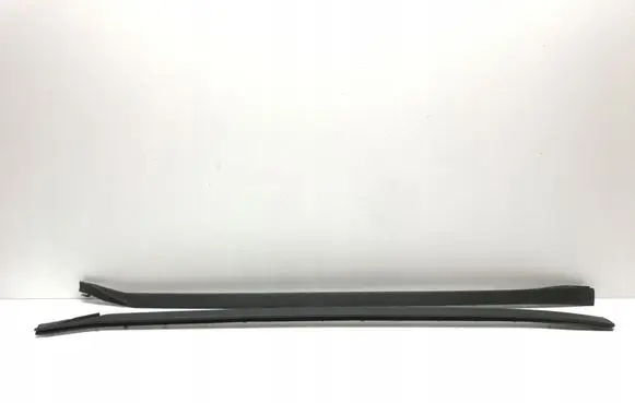 BMW iX Windshield trim 7954434
