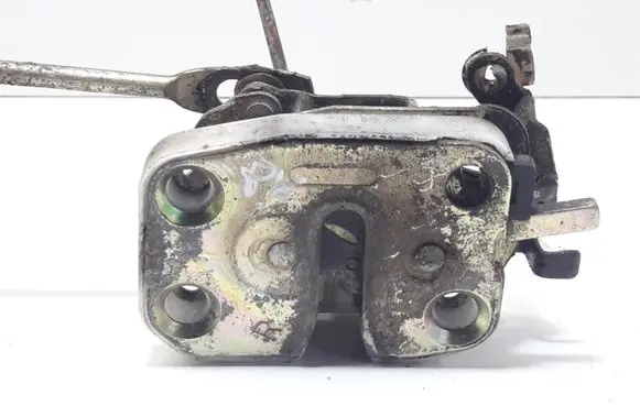 KIA Sportage Front door lock