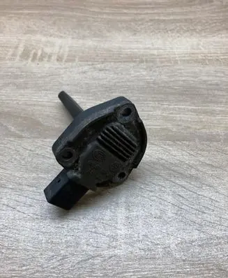 BMW 3 E46 Oil level sensor 1433596 6PR007868