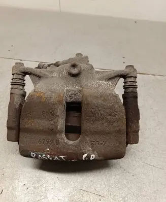 Volkswagen PASSAT B8 Front brake caliper