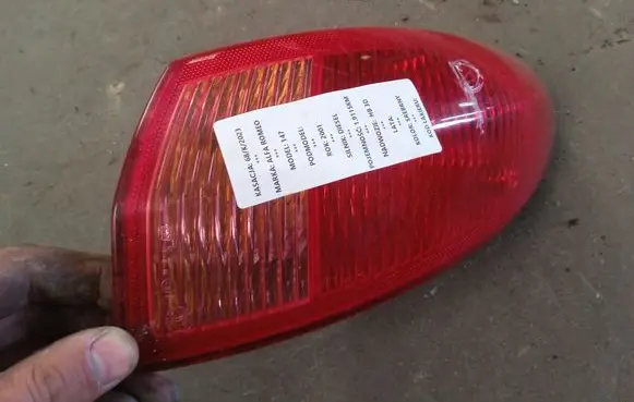 Alfa Romeo 147 Rear/tail lights
