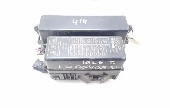 Nissan Terrano Fuse module