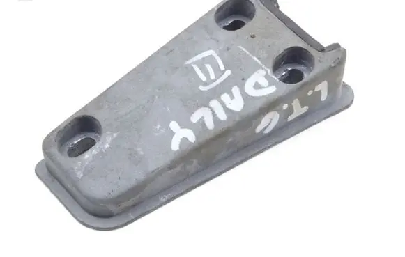 Iveco Daily 3rd gen Rear door lock loop/hook striker 1303906080
