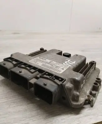 Peugeot 206 Engine control unit/module 9661728580 9657689480 0281012525