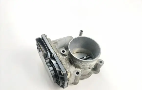 Toyota Prius (XW50) Throttle valve 2203037060