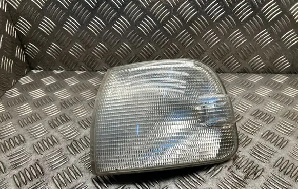 Volkswagen Transporter - Caravelle T4 Front indicator light 7D0953041F
