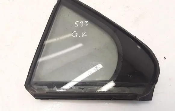 Rear vent window glass