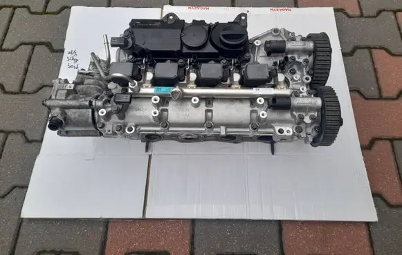 Volvo XC60 Engine head 32298470AA