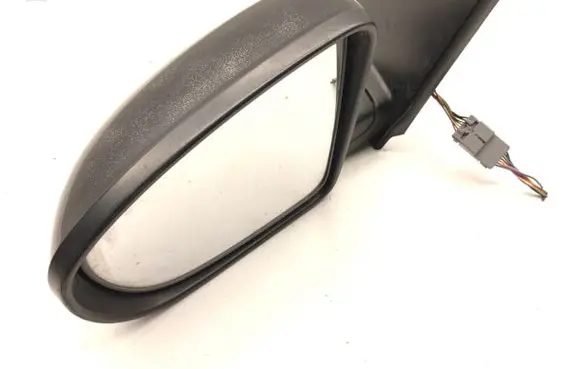 Nissan Qashqai Front door electric wing mirror 