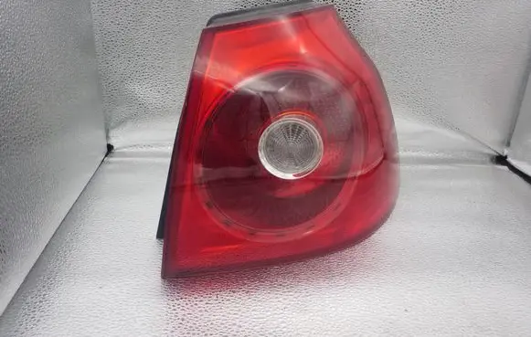 Volkswagen Golf V Rear/tail lights 1K6945096M 02S28490204 B01632343