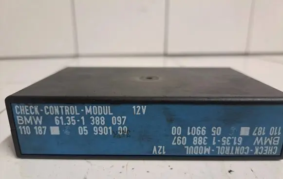 BMW 5 E34 Comfort/convenience module 61351388097