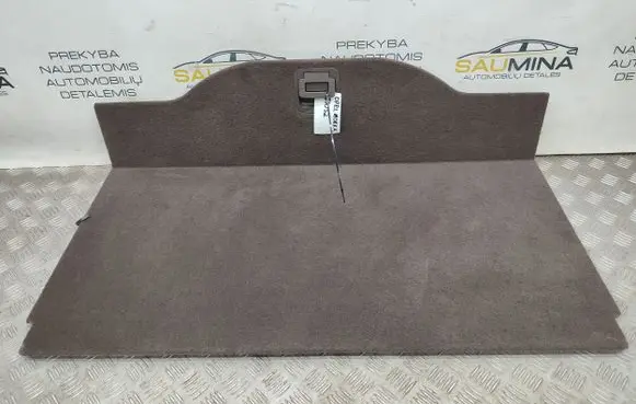Trunk/boot floor carpet liner