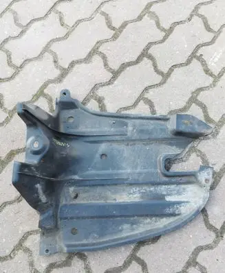Toyota Avensis T250 Engine splash shield/under tray 58398-05020