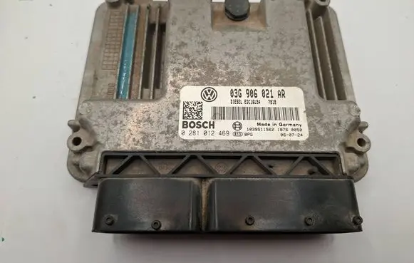 Volkswagen Caddy Engine control unit/module 03G906021AR 1039S11562 0281012469