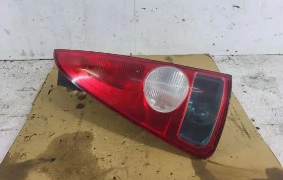 Renault Espace - Grand espace IV Rear/tail lights 8200027158