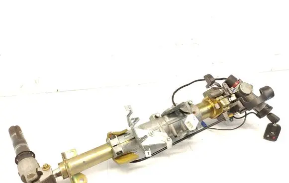 Steering wheel axle set