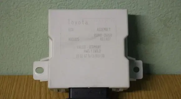 Toyota Avensis T250 Window wiper relay 8594005050 603025603027