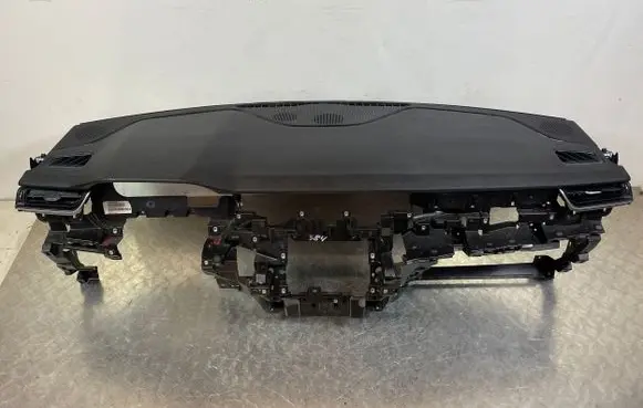 Jeep Grand Cherokee WL Dashboard 68376610AF