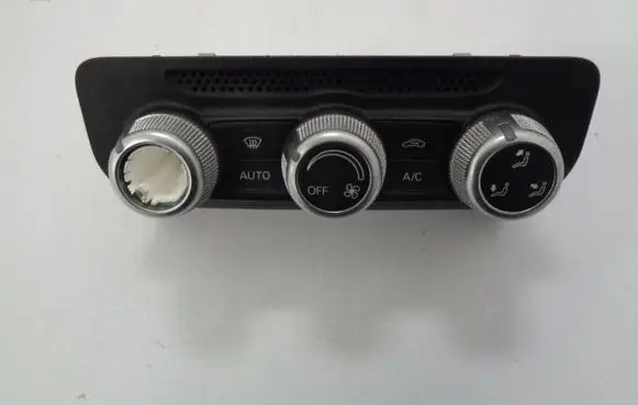 Audi A1 Climate control unit 8X0820043C