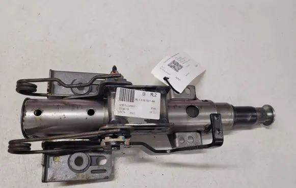 Audi A3 S3 8L Steering wheel axle 8L1419501AK