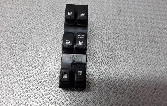 Hyundai Tucson LM Electric window control switch