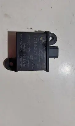 BMW 5 E60 E61 Tire pressure control unit 6771042 50362096 7710420201