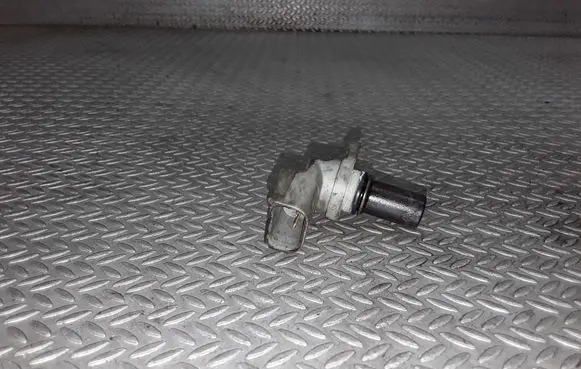 Ford Mondeo MK IV Camshaft position sensor 5M5112K073AA