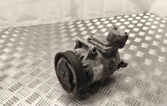 Seat Ibiza IV (6J,6P) Air conditioning (A/C) compressor (pump) 5N0820803A 6CVC140 01041101605B