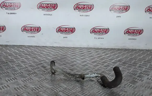 Volvo V70 Engine coolant pipe/hose