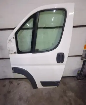 Fiat Ducato Front door
