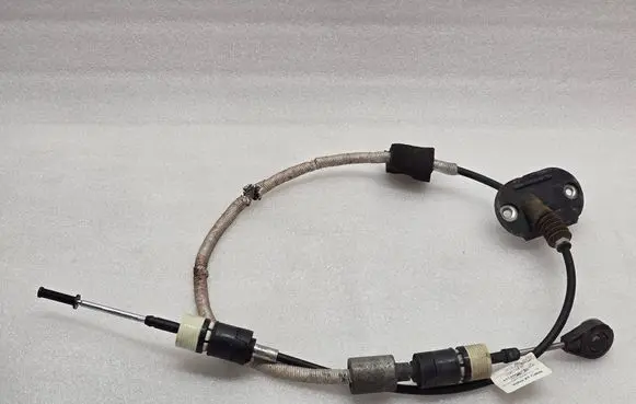 Volvo XC90 Gear shift cable linkage 31325795
