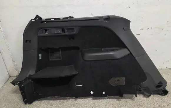 Skoda Kodiaq Trunk/boot lower side trim panel 565867761Q 10167735 1016773