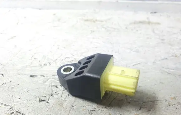 Subaru Outback Airbag deployment crash/impact sensor 98235AG070 7634ABQ3N