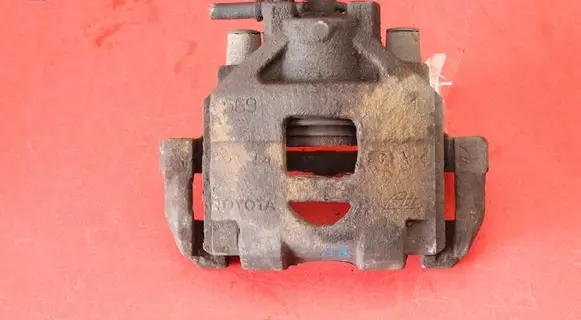 Toyota Yaris Front brake caliper