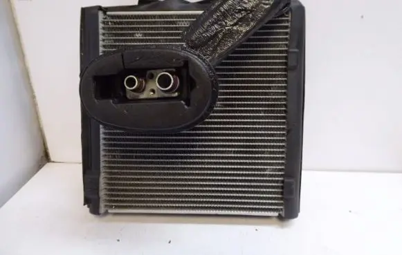 Volkswagen Golf Plus Interior heater climate box assembly 3C1820103A