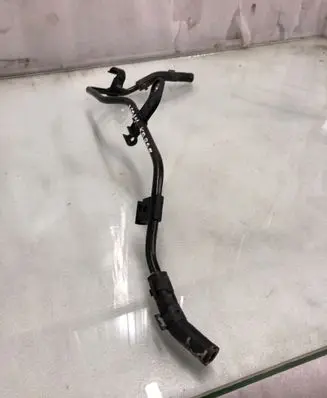 Skoda Karoq Engine coolant pipe/hose
