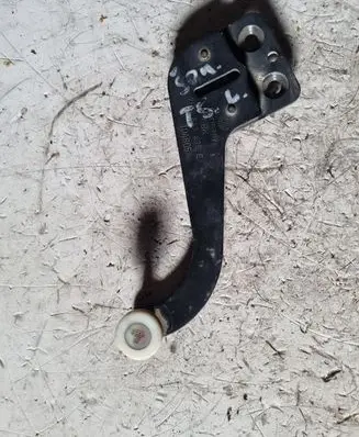 Volkswagen Transporter - Caravelle T5 Sliding door upper roller guide/hinge 7H0843435E