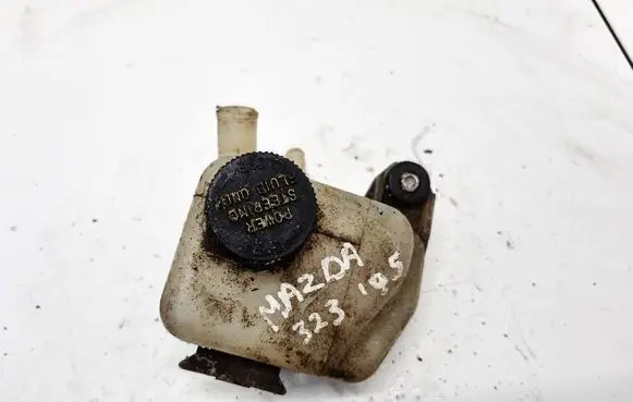 Mazda 323 Power steering fluid tank/reservoir 
