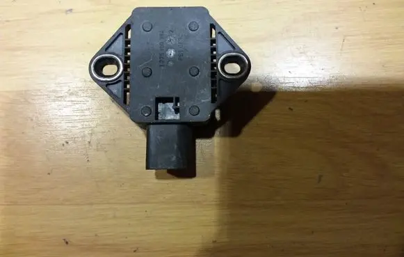 Audi A4 S4 B6 8E 8H ESP acceleration yaw rate sensor 8E0907637A 0265005245