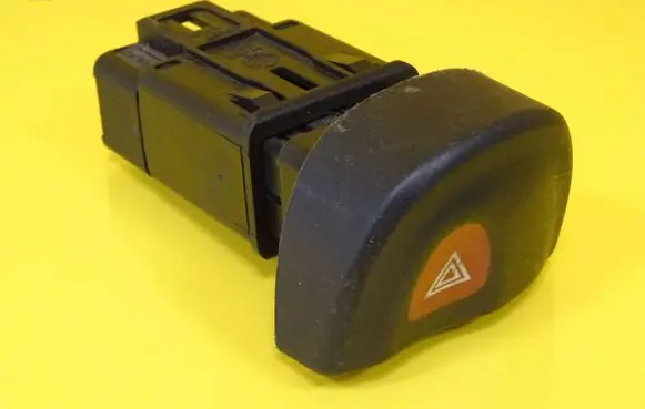 Renault Scenic I Hazard light switch 435868