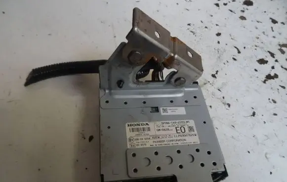 Honda Civic IX Sound amplifier 39186TA9E010M1