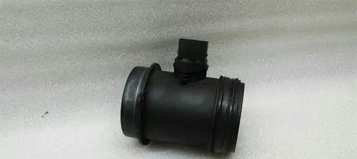 BMW 6 E63 E64 Mass air flow meter 7524136