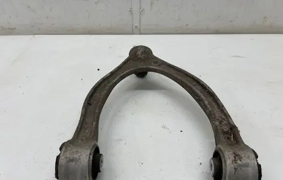 Mercedes-Benz C W205 Front upper control arm/wishbone A205