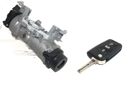 Volkswagen Transporter - Caravelle T6 Ignition lock 5Q1905865A
