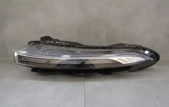 Hyundai Bayon Headlight/headlamp 92207Q0500